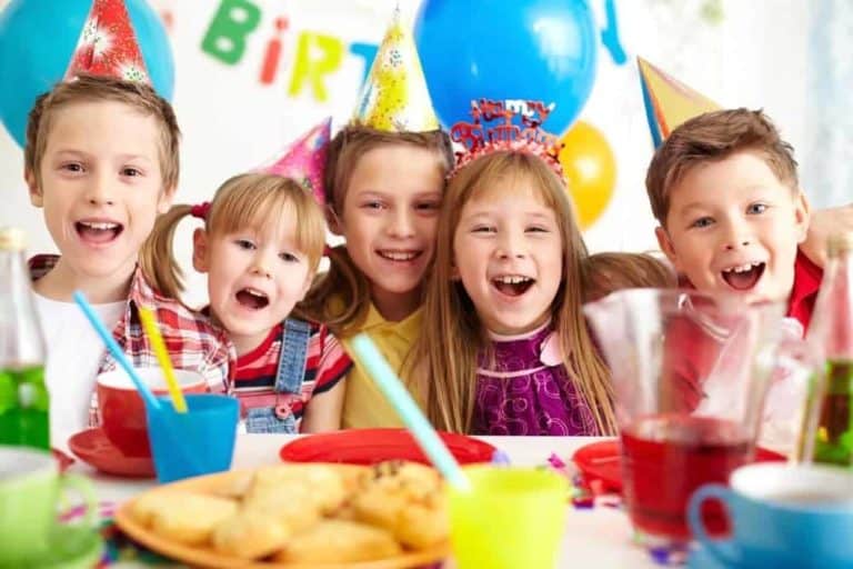 Kids at a birthday party