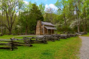 historic cades cove cabin